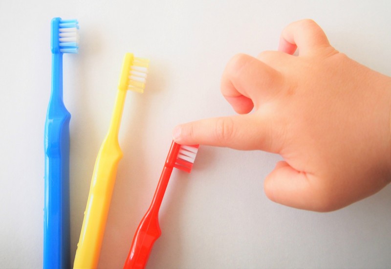 18 ยาสีฟันสำหรับเด็ก ยี่ห้อไหนดีที่ดูแลสุขภาพฟัน และปลอดภัย