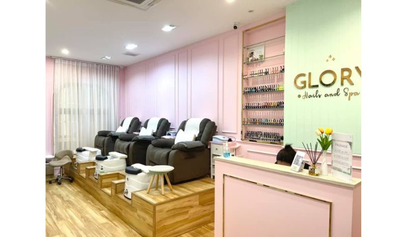 Glory nails and spa