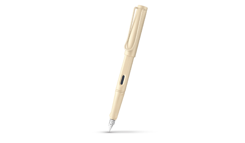 LAMY ปากกาหมึกซึม รุ่น Safari Limited Edition 2022